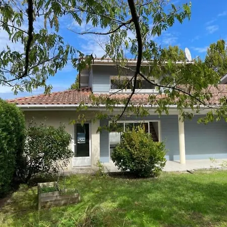Ocean House Villa *